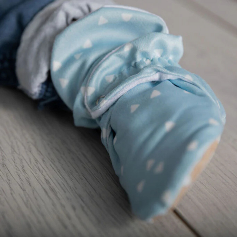Snugabugz Blue - Stay On Baby Booties With Non-Slip Soles