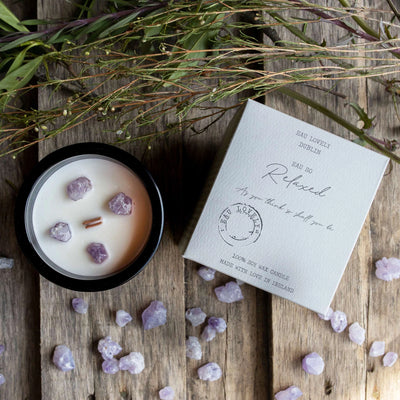 EAU SO RELAXED CANDLE (WITH AMETHYST GEMSTONE) Mulveys.ie