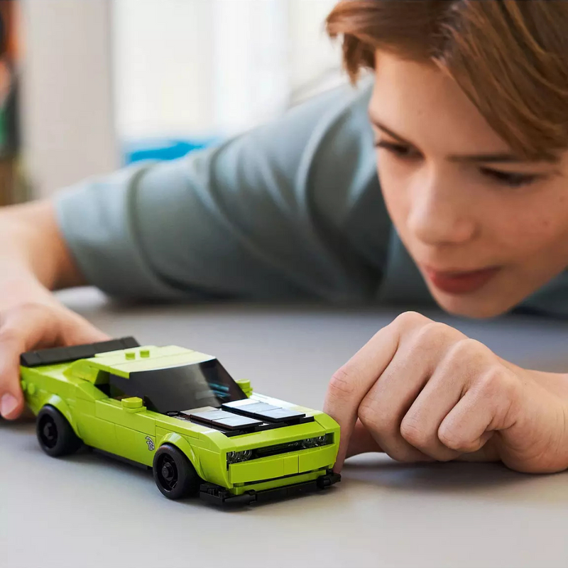 LEGO Speed Champions Dodge Challenger SRT Hellcat Sports Car