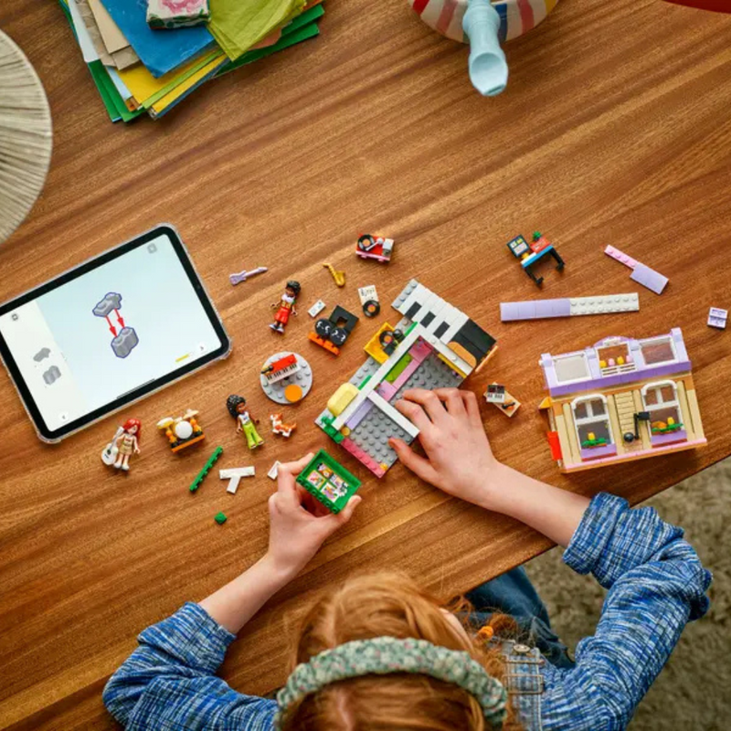 LEGO FRIENDS 42653 MUSIC STORE & APARTMENT. MULVEYS.IE
