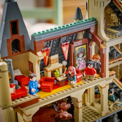 LEGO HARRY POTTER 76454 HOGWARTS CASTLE THE MAIN TOWER. MULVEYS.IE