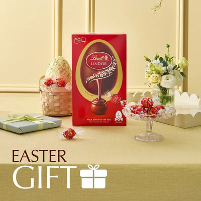 Lindt LINDOR Milk Chocolate Easter Egg 260g. Mulveys.ie