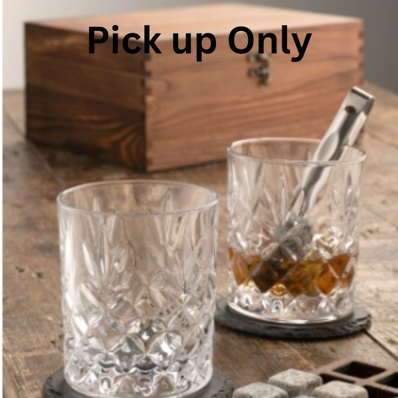 GALWAY CRYSTAL RENMORE WOODEN BOXED WHISKEY GIFT SET
