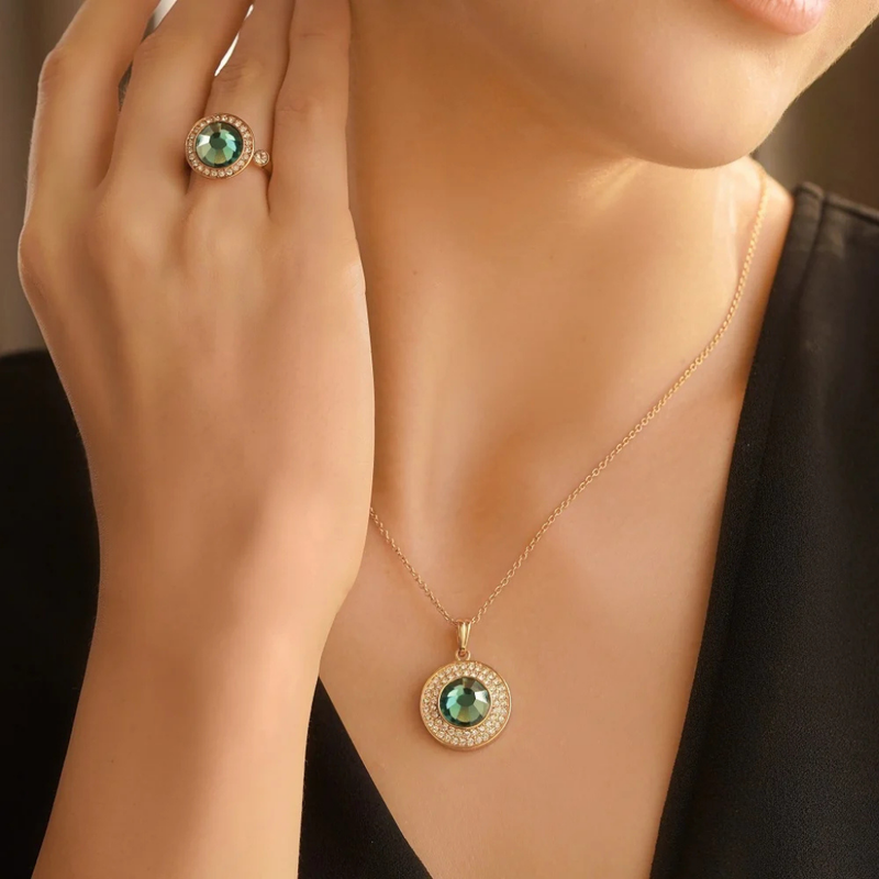 Newbridge Pendant with Montana Coloured Stone