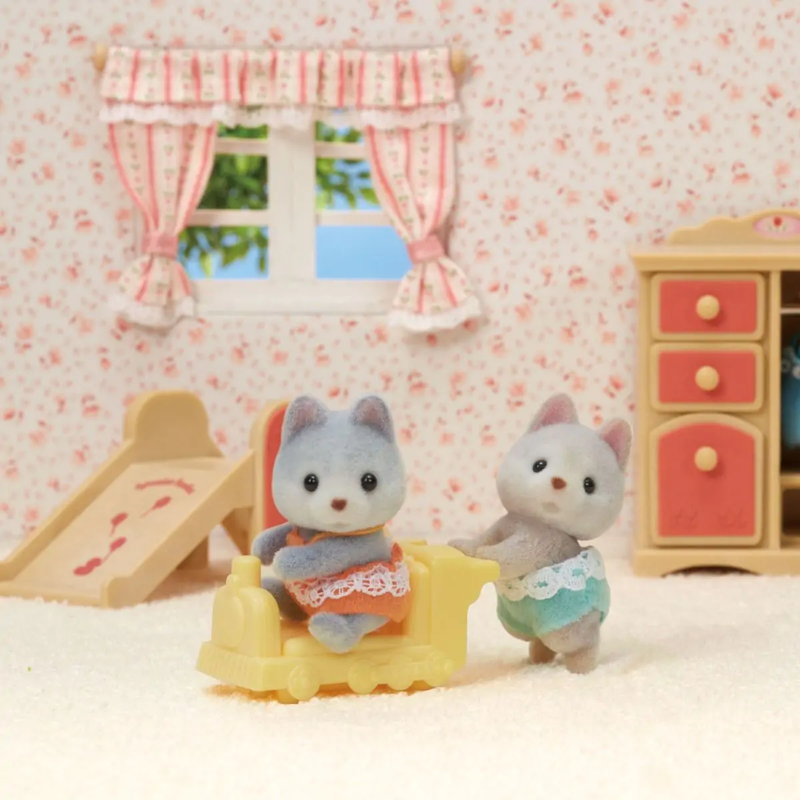 Sylvanian Families Husky twins