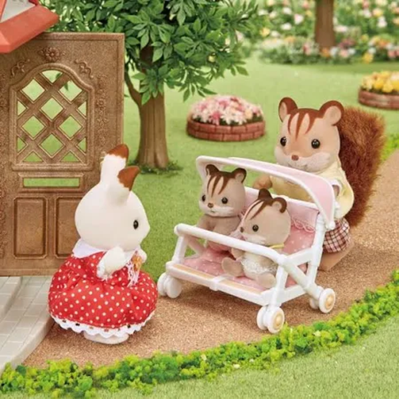 Sylvanian Families Double pushchair. Mulveys.ie