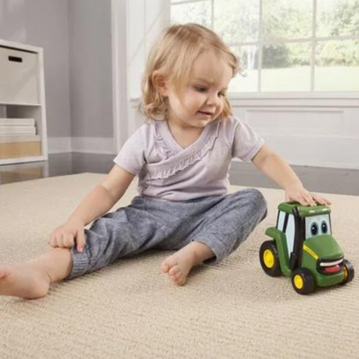 JOHNNY THE RADIO-CONTROLLED TRACTOR mulveys.ie nationwide shipping