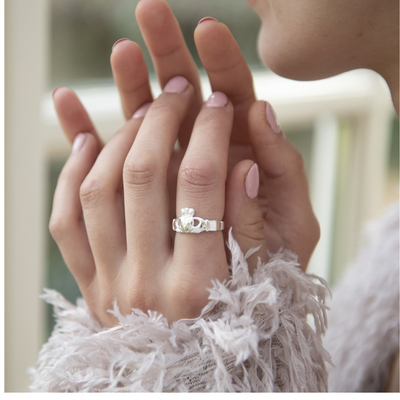 NEWBRIDGE CLADDAGH RING