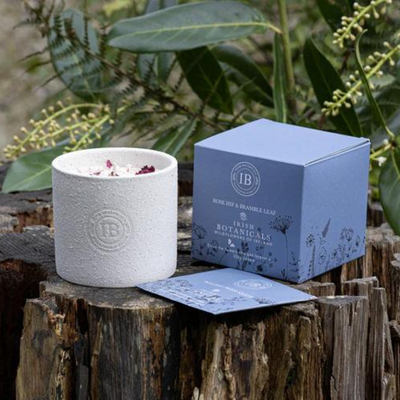 Irish Botanicals Rose Hip & Bramble Leaf Candle  mulveys.ie nationwide shipping