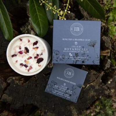Irish Botanicals Rose Hip & Bramble Leaf Candle  mulveys.ie nationwide shipping