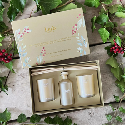 XMAS HOLLY JOLLY SET MULVEYS.IE