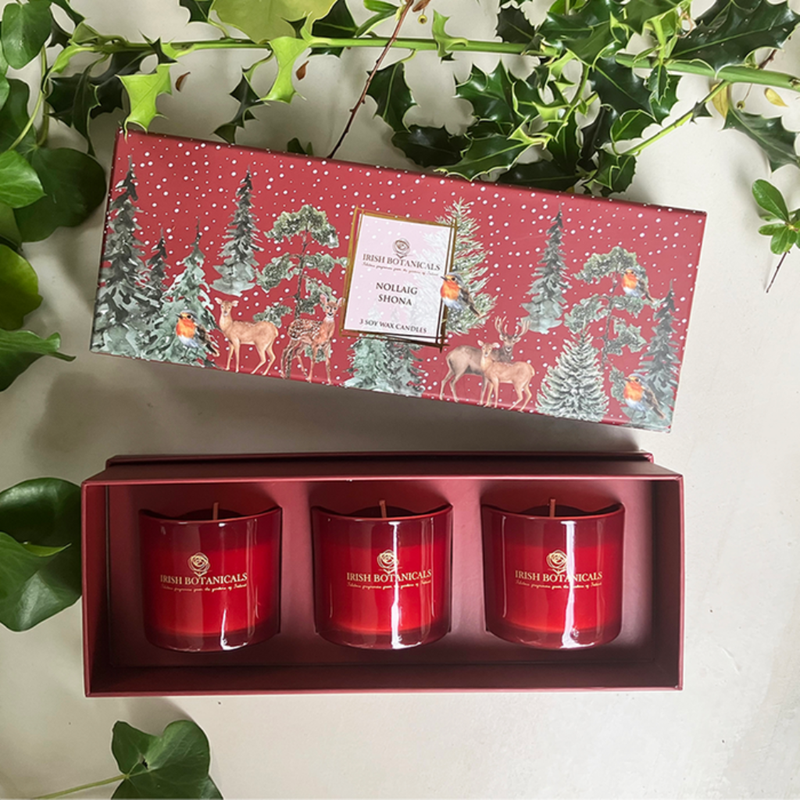 Irish Botanicals Trio Candle Nollaig Shona. Mulveys.ie