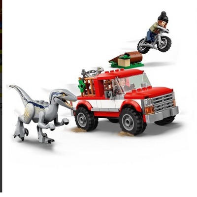 LEGO Jurassic WorldLEGO 76946 Blue & Beta Velociraptor Capture MULVEYS.IE NATIONWIDE SHIPPING