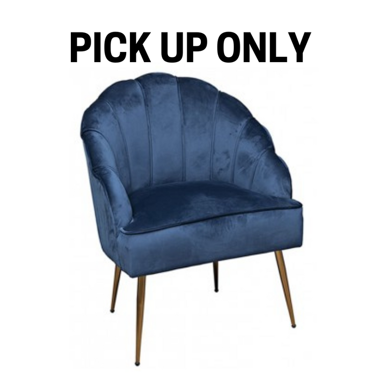 The Grange Collection Shell Arm Chair
