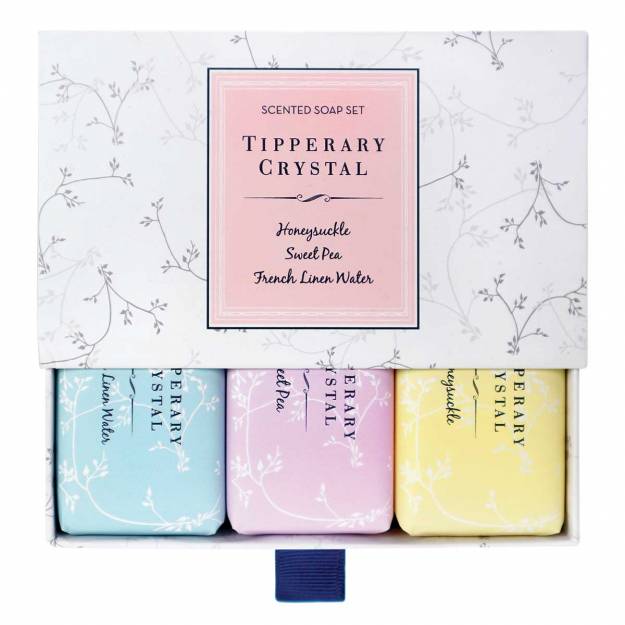 TIPPERARY CRYSTAL Set Three Scented Soaps